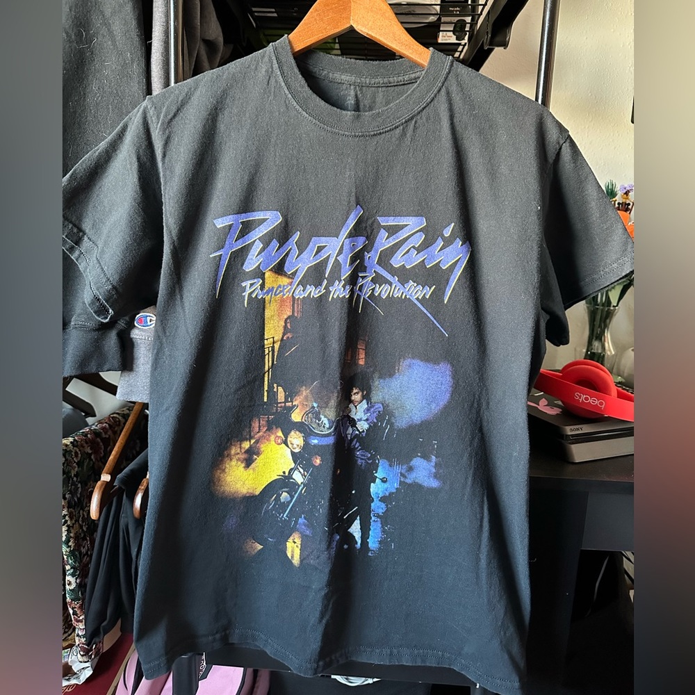 Black purple rain t-shirt, size medium